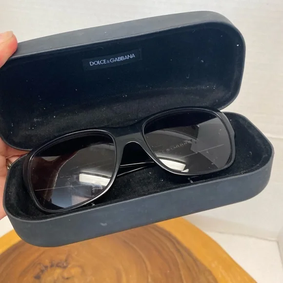 Dolce & Gabanna Oversized Sunglasses & Hard Case Brand New Dolce & Gabbana Women Sunglasses Eyeglasses Hard  main image 2